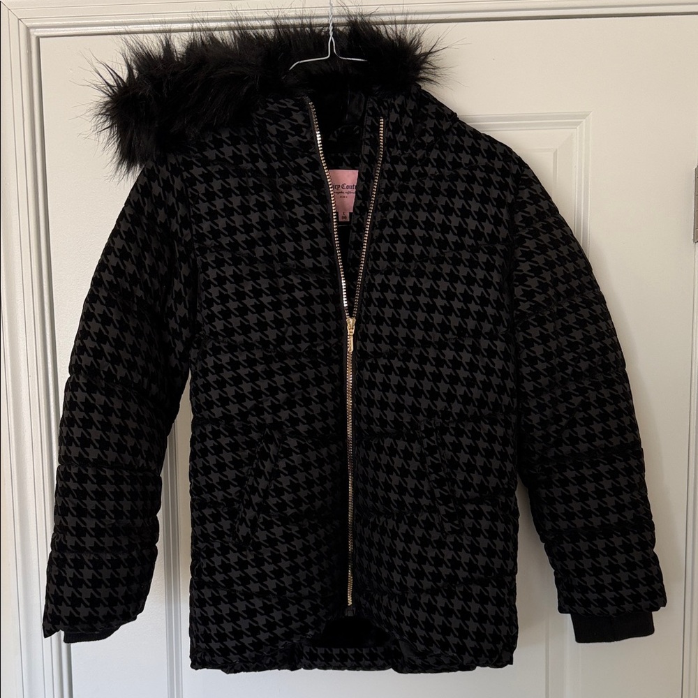 NWT Juicy Couture Girls Black Houndstooth Puffer Jacket with Faux Fur Hood